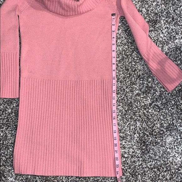 Sweater - Picture 3 of 4